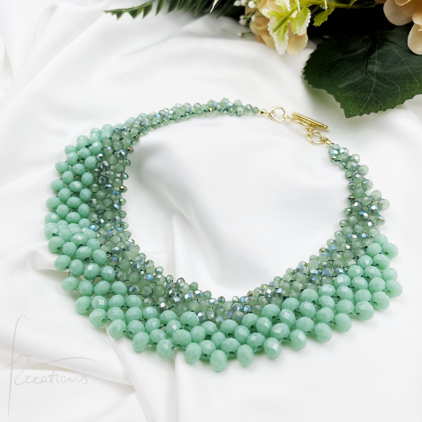 Alexandra-tessitura-con-cristalli-verde-salvia-menta