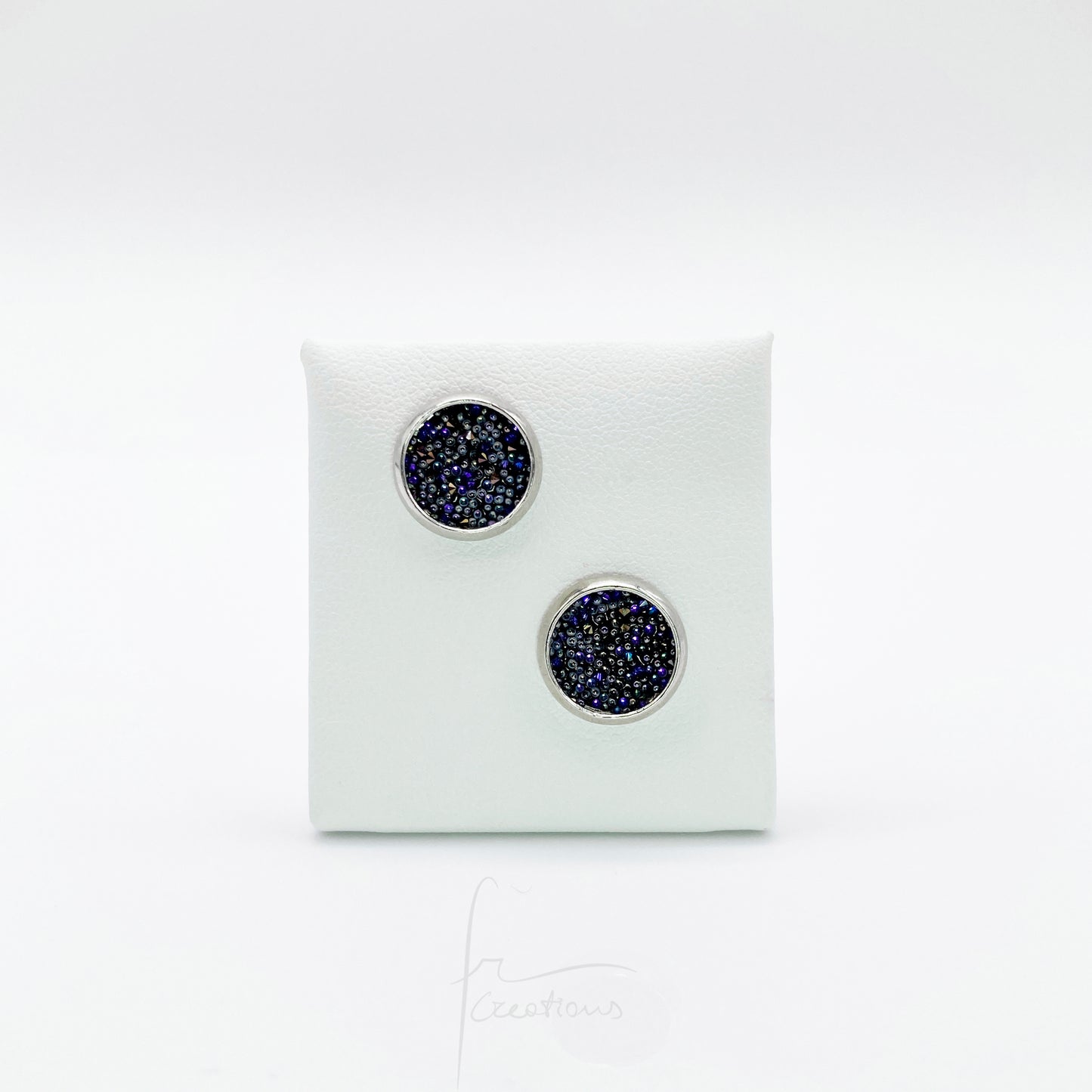 Orecchini da lobo a bottone in acciaio con Cristalli Austriaci Originali Night Blue