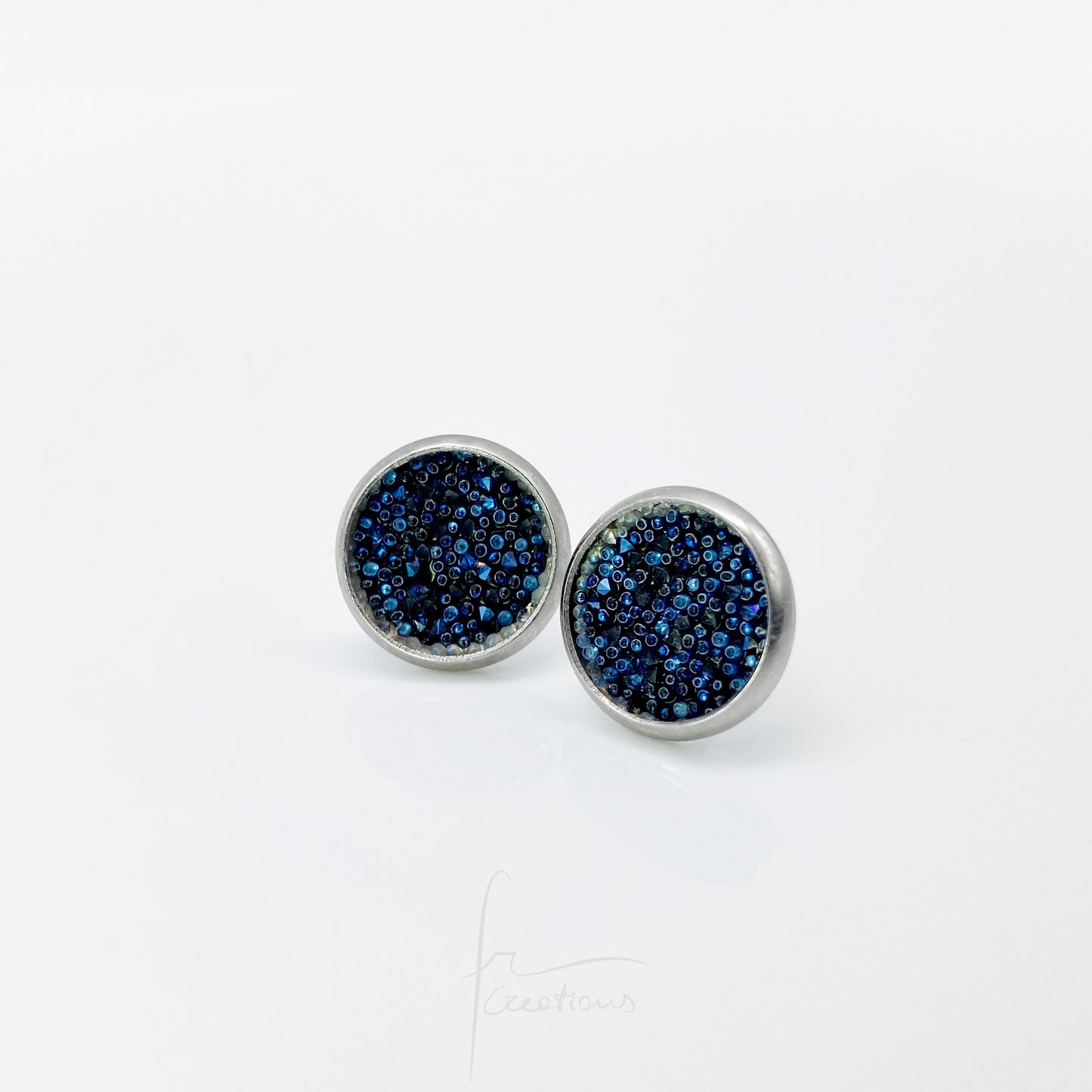 Orecchini da lobo a bottone in acciaio con Cristalli Austriaci Originali Ocean Blue