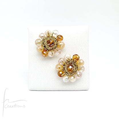 Orecchini da Lobo all'uncinetto con mini cristalli Blumen