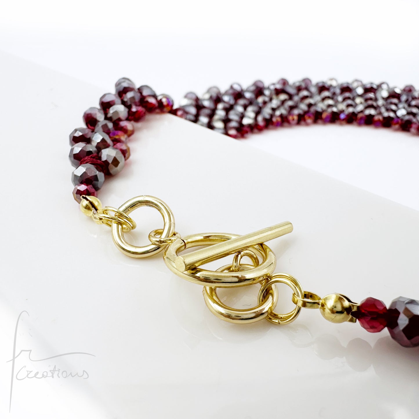 Collana Girocollo Alexandra tessitura con cristalli Alexandra Rosso Ruby Iridescente