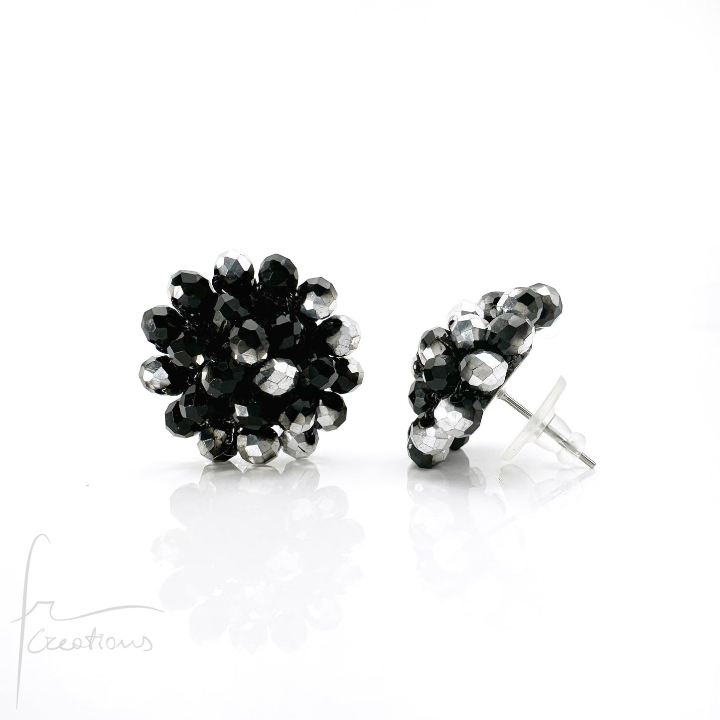 Orecchini a Lobo Rotondi Aila all' Uncinetto con Cristalli