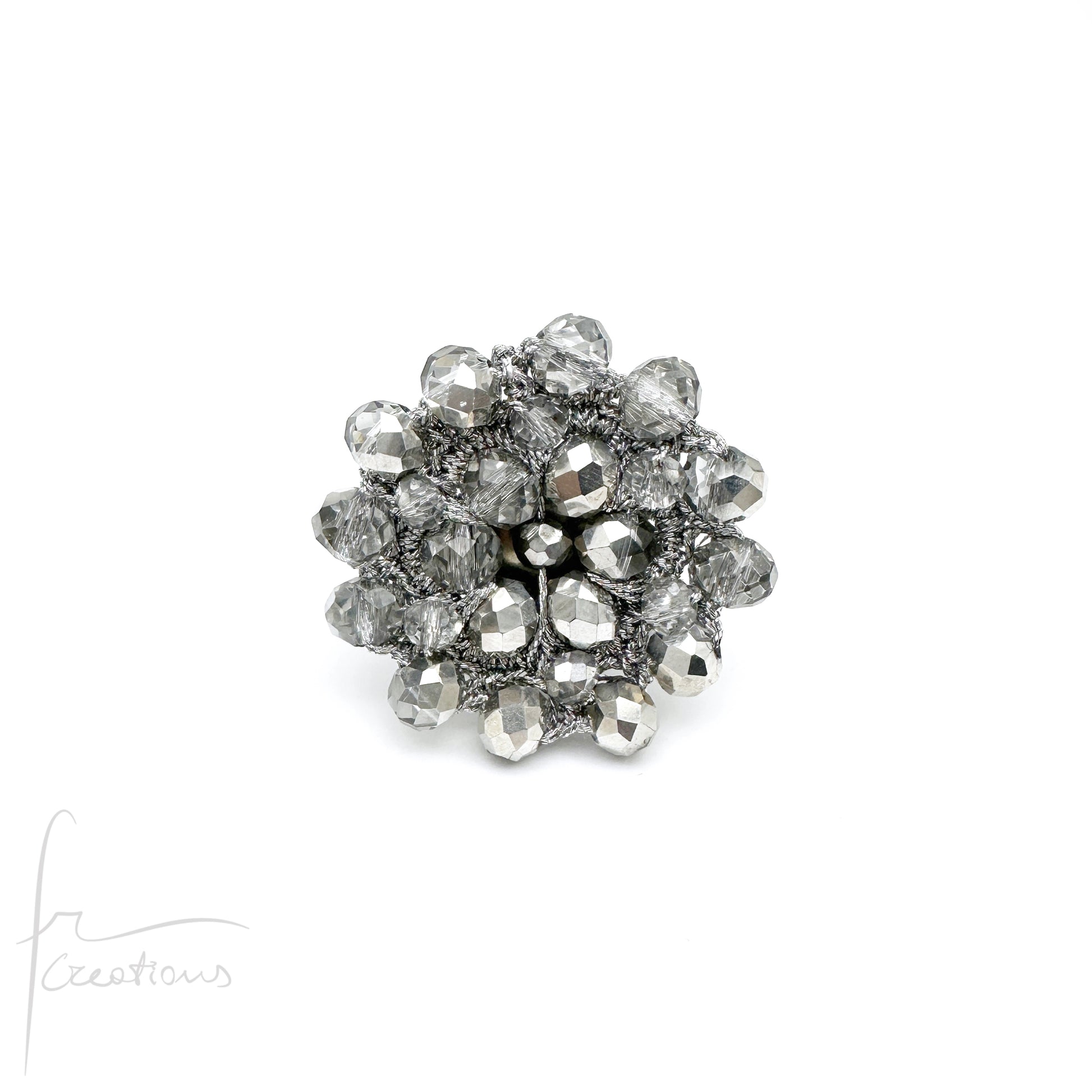 Anello fiore all'uncinetto con cristalli Blumen