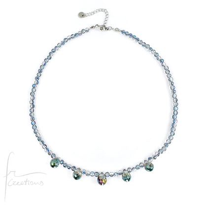Girocollo Dew Elements con cubic zirconia sfaccettate e briolettes iridescenti in cristallo di Swarovski