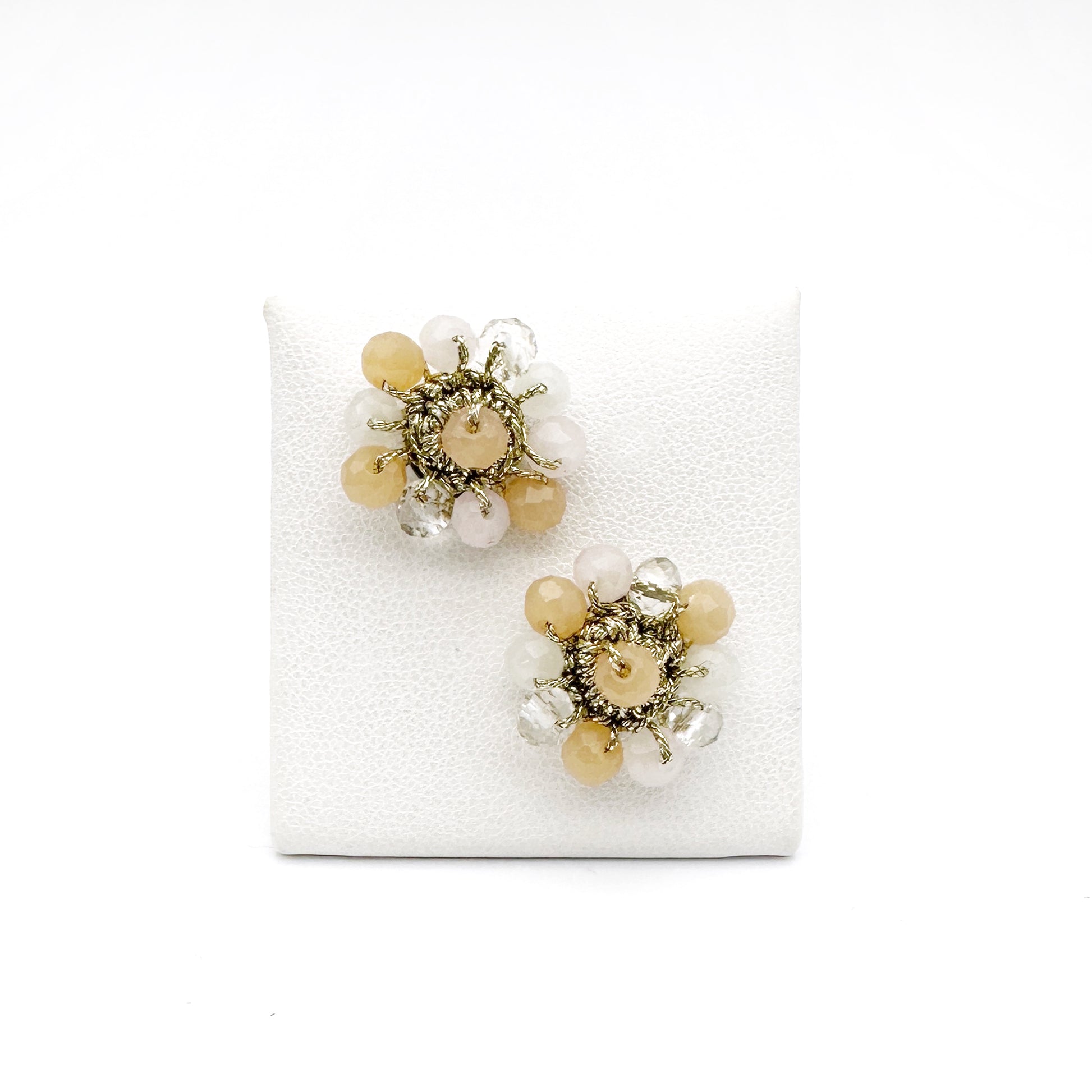 Orecchini da Lobo all'uncinetto con mini cristalli Blumen