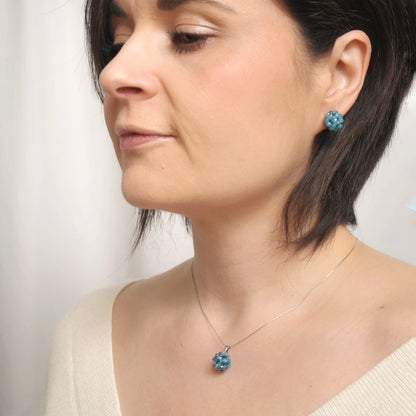 Orecchini a lobo e collana con cristalli in tessitura Estel Mini