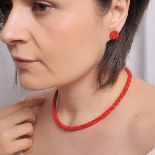 Girocollo Snake artigianale intrecciato a mano con perline