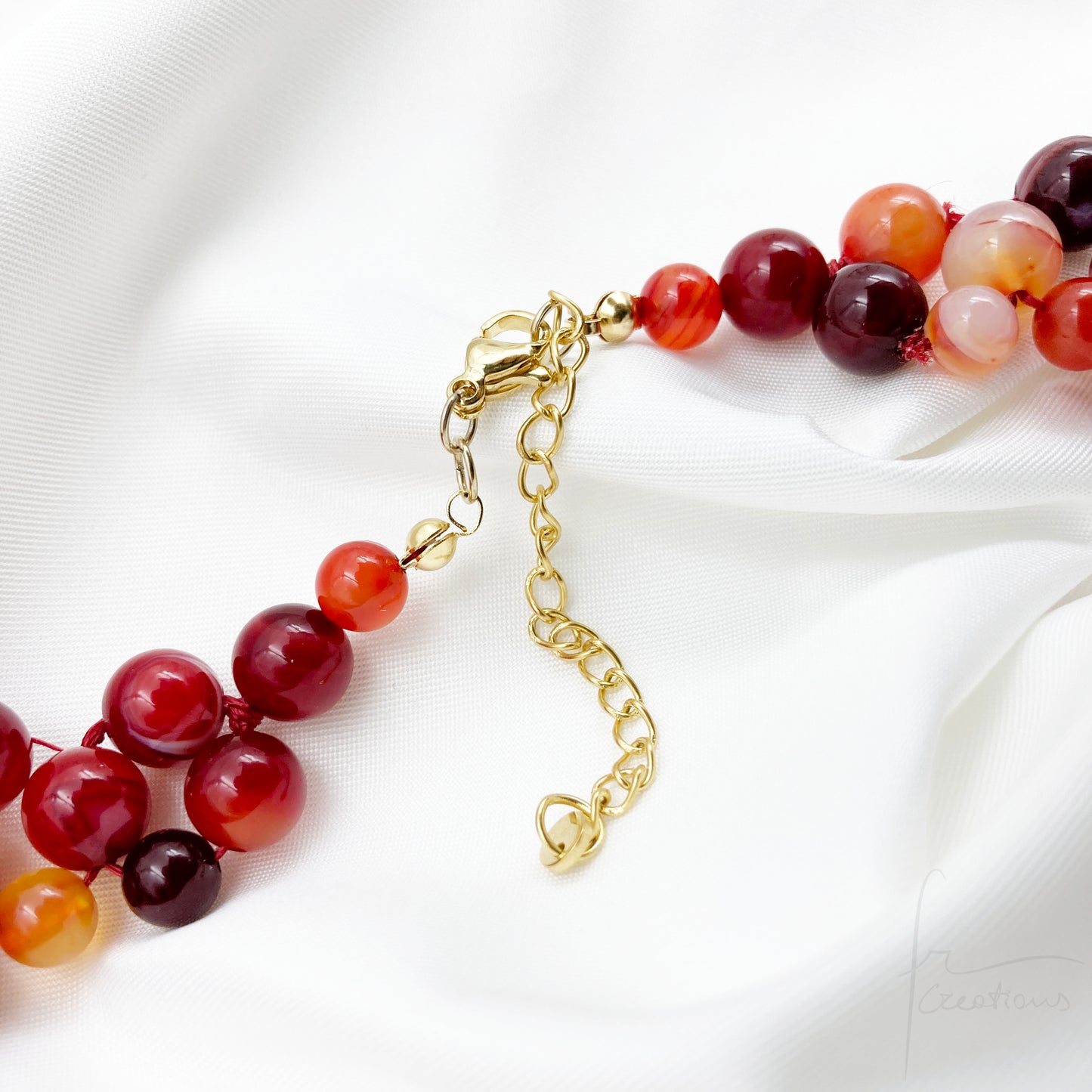 Collana girocollo Alexandra Medium fatta a mano in tessitura e pietra naturale agata striata rossa ruby